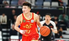 九游娱乐培训-CBA球员场上表现亮眼颠覆外界期望(cba球员场上表现亮眼颠覆外界期望的是谁)