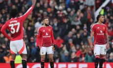 九游娱乐官网入口-足球豪门争霸，争夺胜利激烈异常