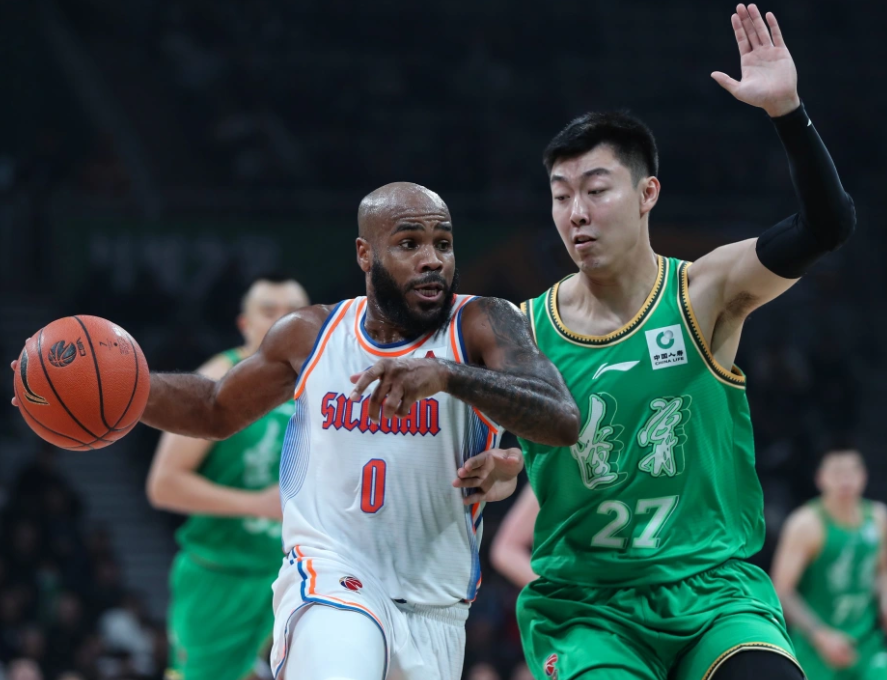 波尔多全队发挥出色，主场连胜