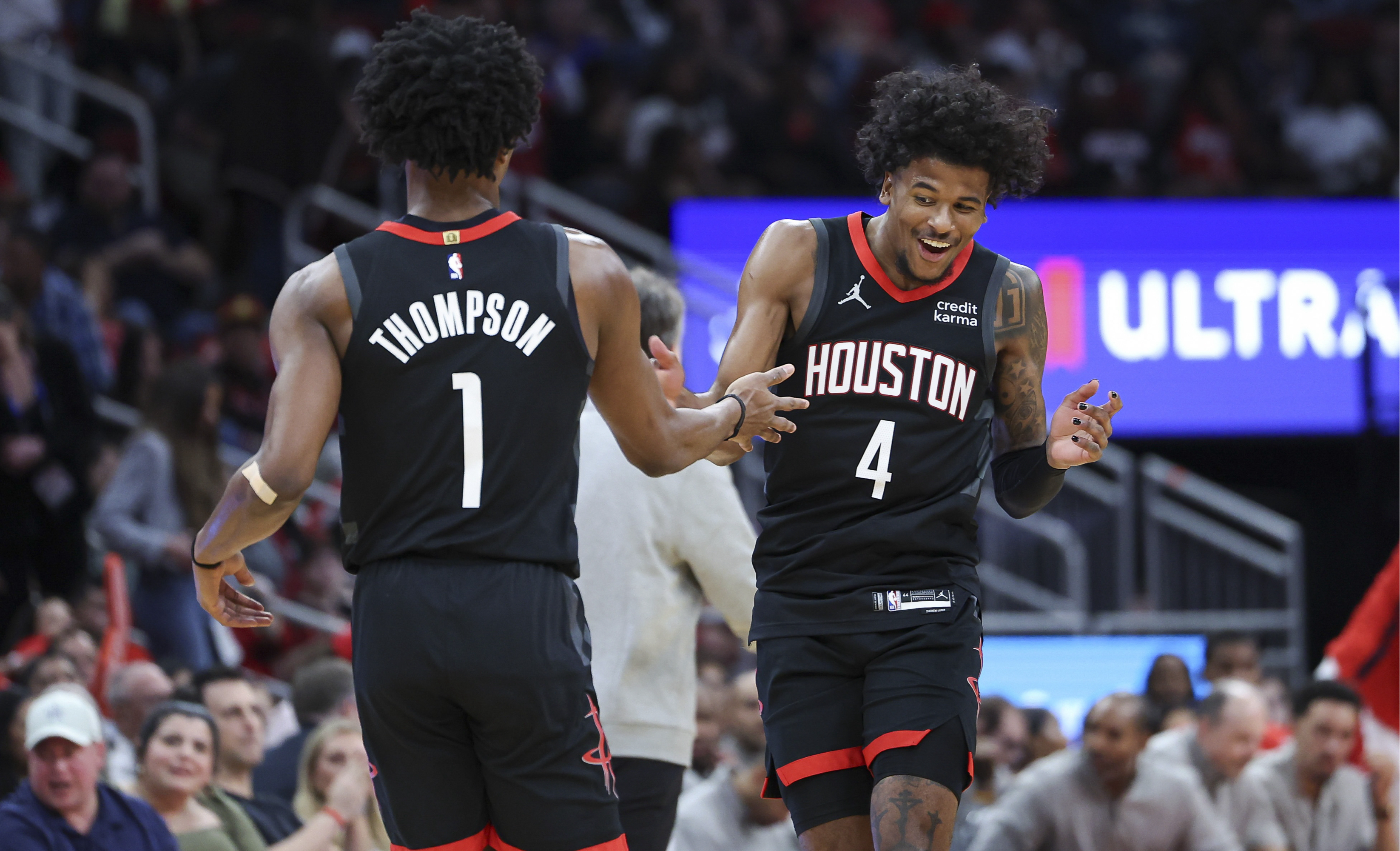 火箭赢得灰熊三连胜继续领先