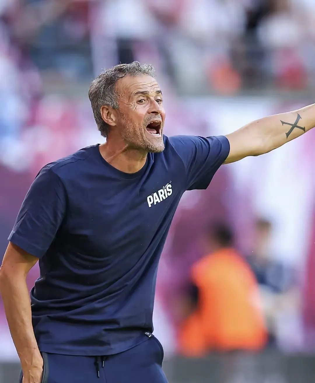 雷恩客场逼平南特，努力保持不败纪录的简单介绍