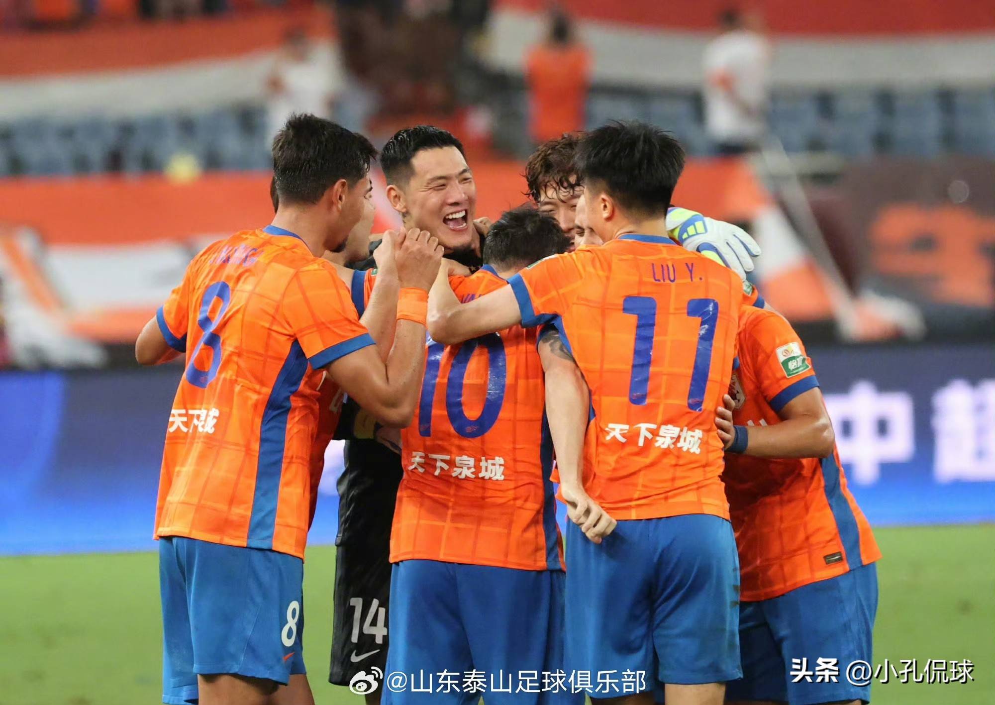 中超球队连续取胜，展现强大实力