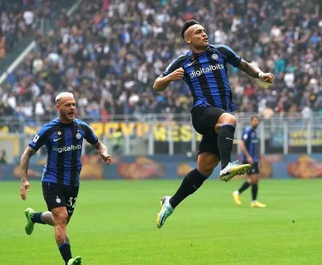 佛罗伦萨客场大胜,士气大振的简单介绍 佛罗伦萨客场大胜,士气大振的简单介绍