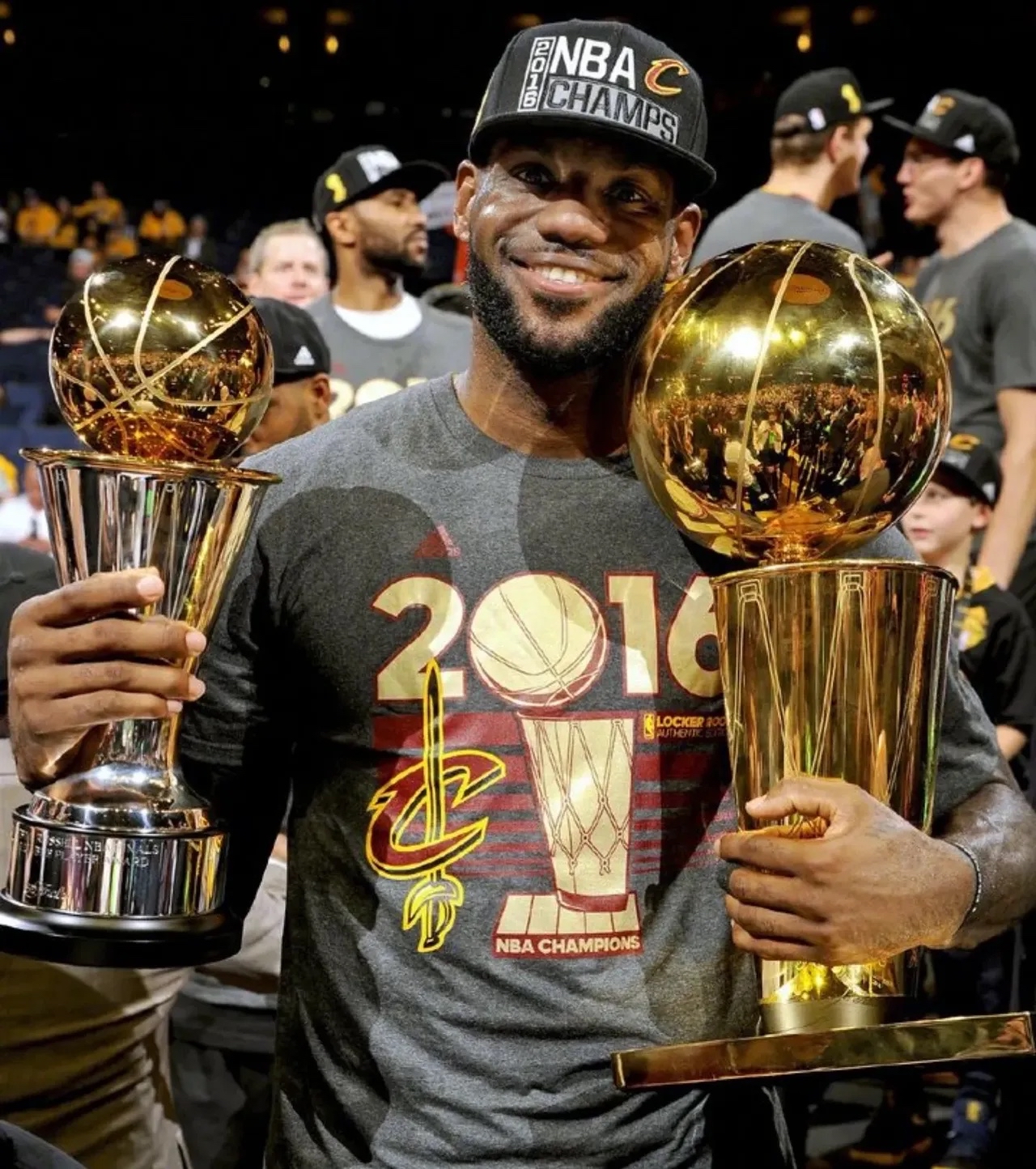 美国篮球队再次夺冠，霸气强势登顶